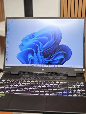 New Laptop Acer Predator Helios 300 16GB Intel Core I9 SSD 1T