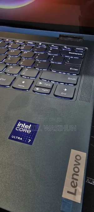 New Laptop Lenovo Yoga 7i 16GB Intel Core I7 SSD 1T