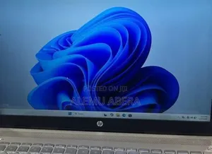 New Laptop HP Pavilion 15 8GB Intel Core I7 SSD 1T