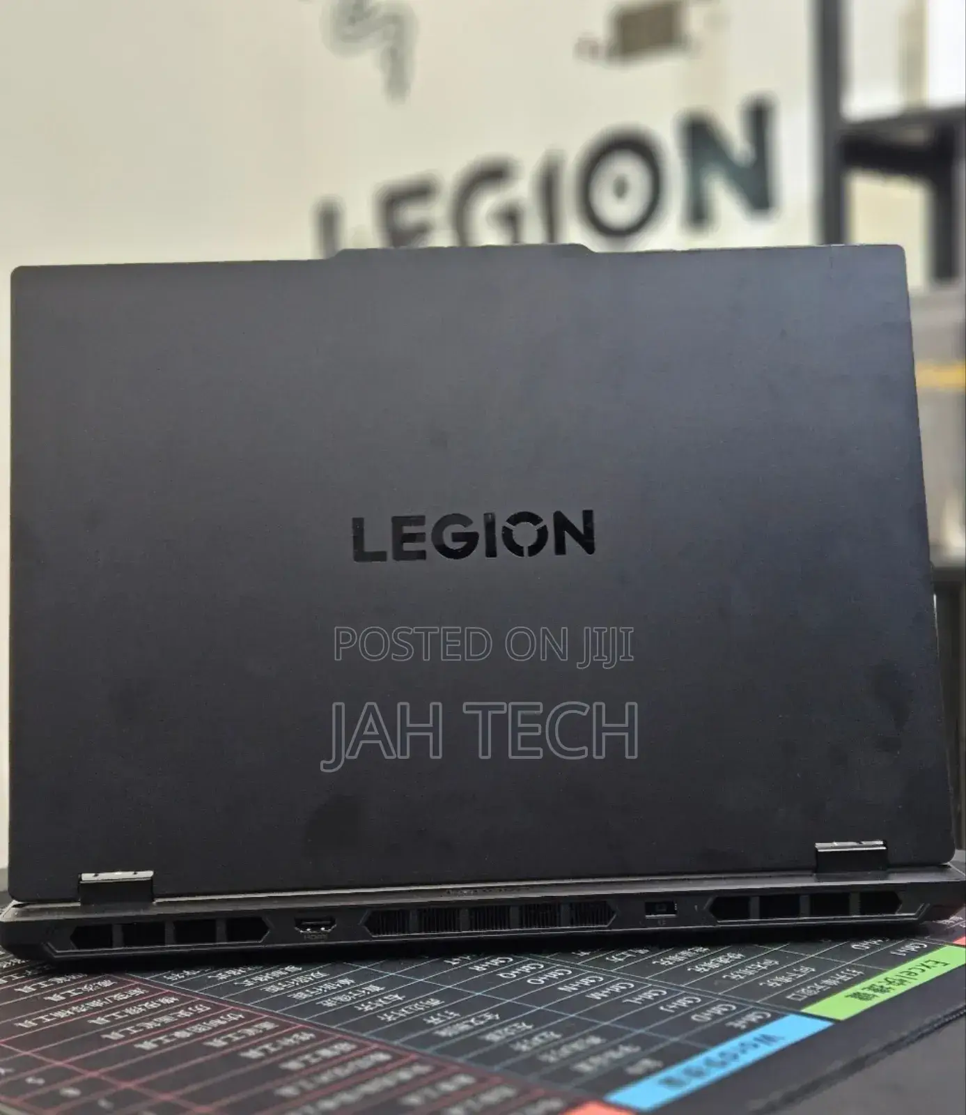 New Laptop Lenovo Legion 5 16GB AMD Ryzen 7 SSD 512GB