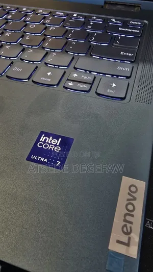 New Laptop Lenovo Yoga 7i 16GB Intel Core Ultra 7 SSD 1T