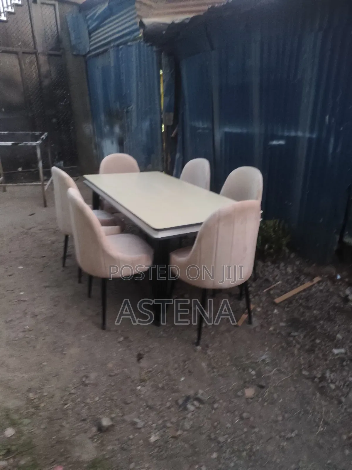 Luxury Daining Table