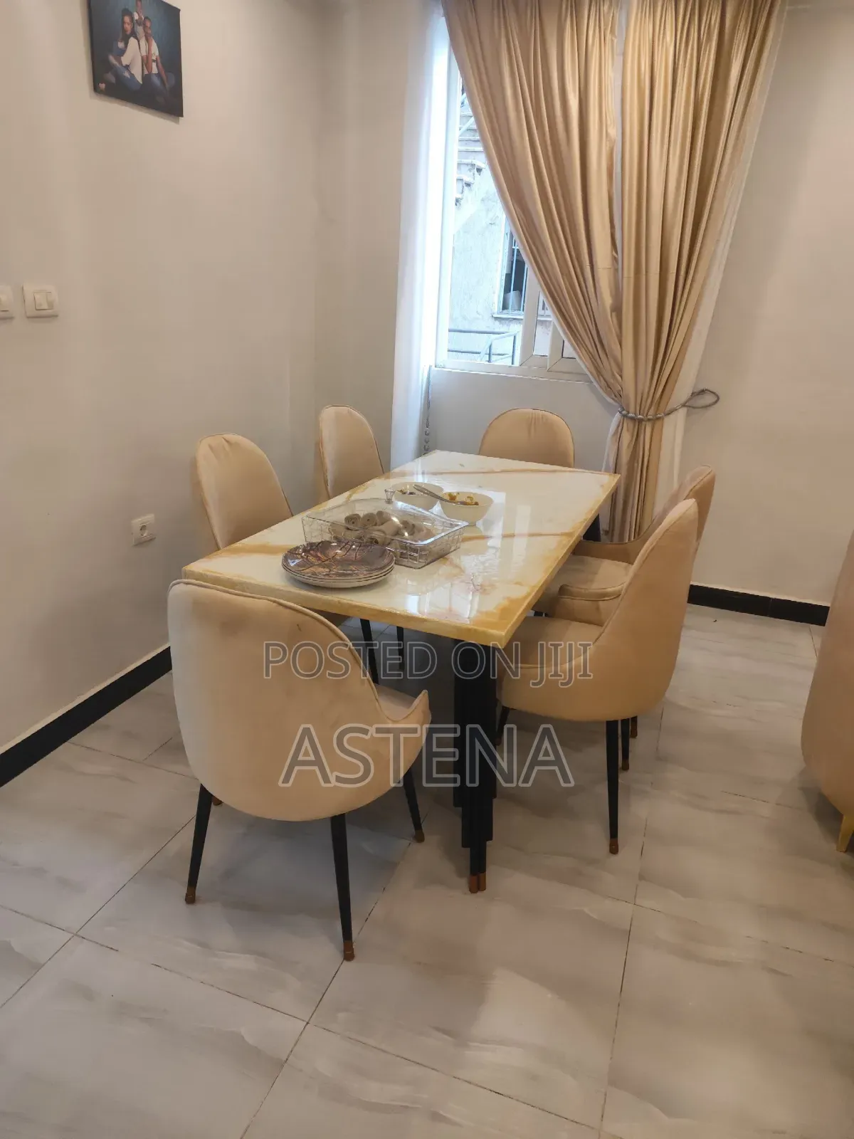 Luxury Daining Table