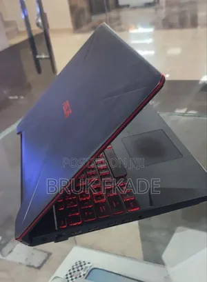 New Laptop Asus ROG Strix G15 16GB Intel Core I7 SSD 256GB