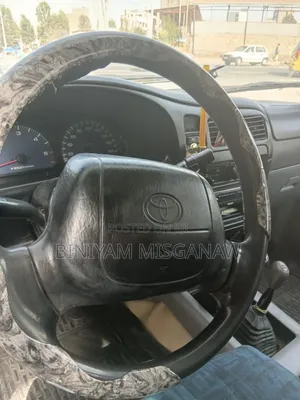 Toyota Land Cruiser 2000 Blue