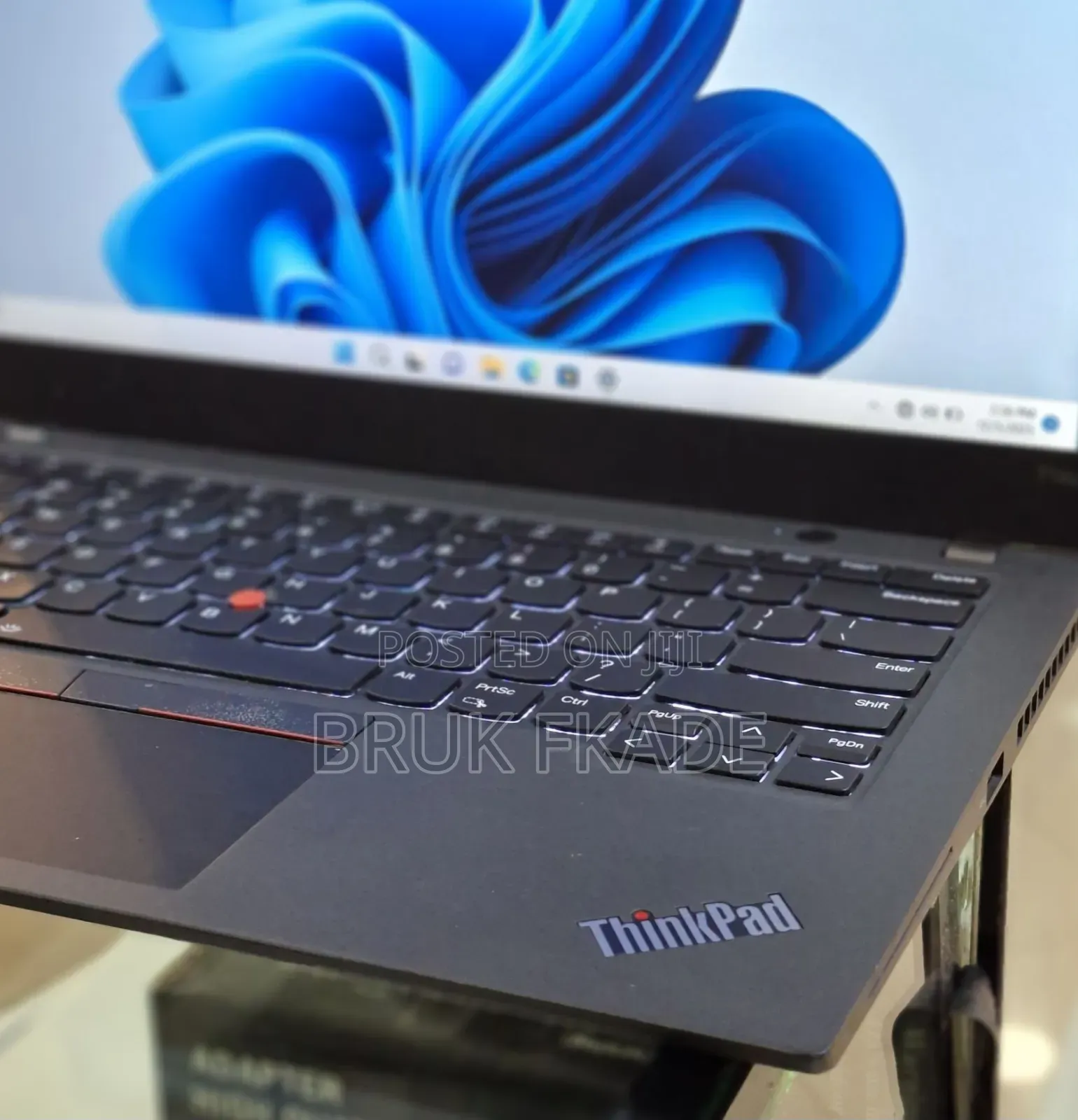 New Laptop Lenovo Thinkpad P14s 16GB Intel Core I7 SSD 512GB