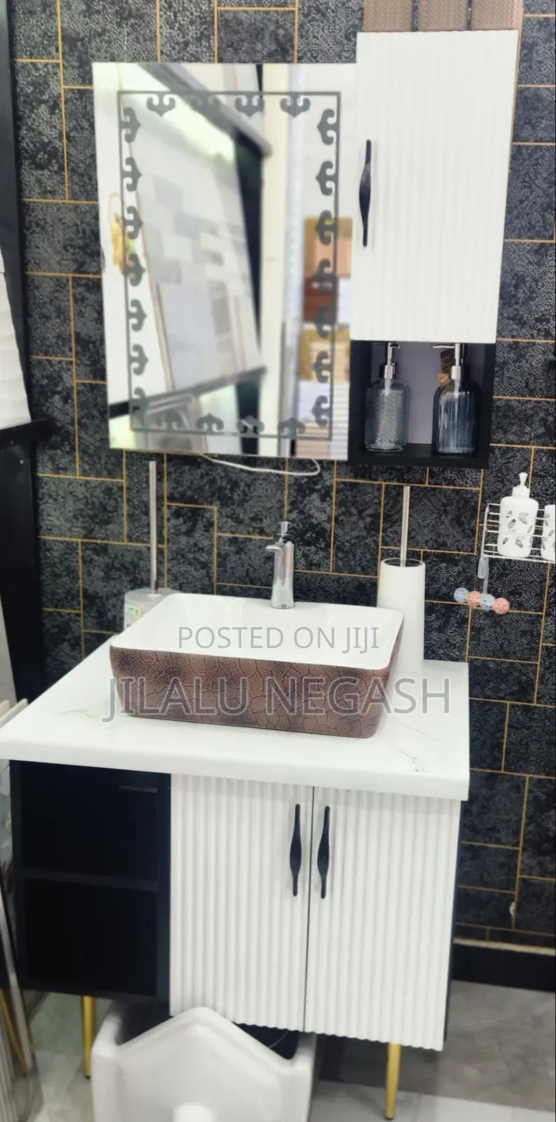 የባኞ ቤት ሲንክ በተለያዩ ዲዛዬን