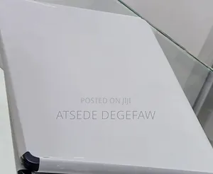 New Laptop Apple MacBook Air 16GB Intel Core Ultra 9 SSD 256GB