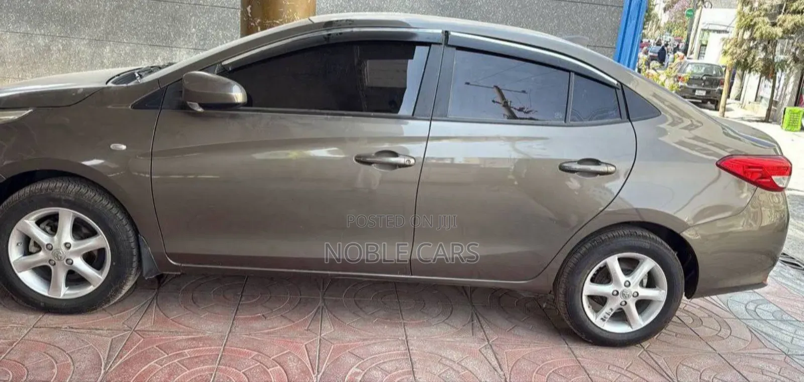 Toyota Yaris 2021 Gray