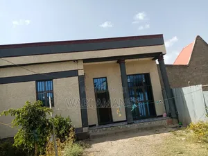 3bdrm House in Dukam, East Shewa for sale