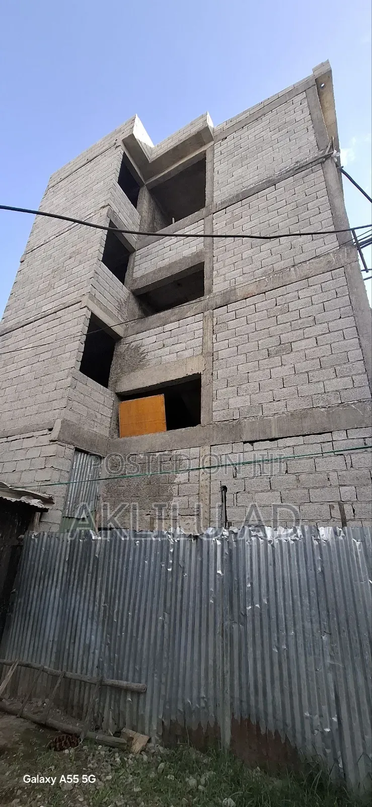 7bdrm Townhouse/Terrace in ቦሌ አያት, Bole for sale