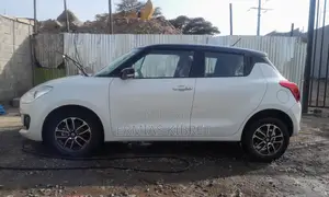 Suzuki Swift 2021 White
