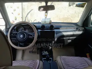 Suzuki Swift 2021 White