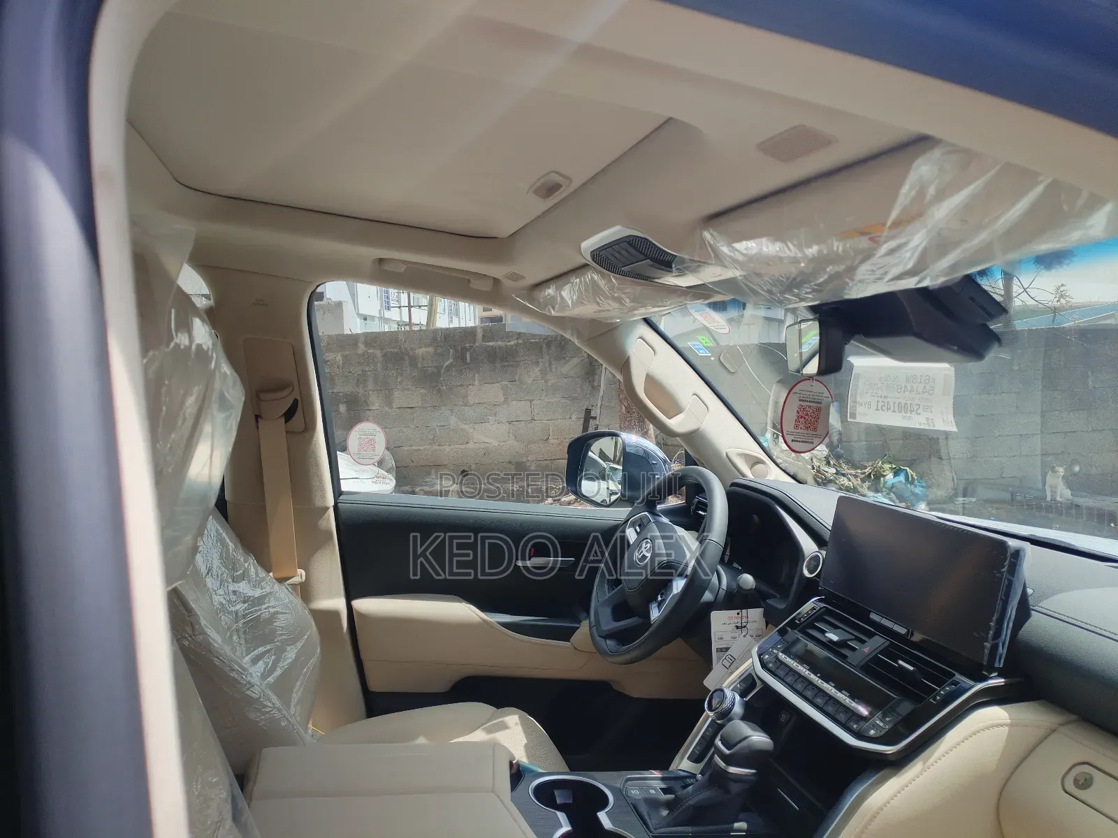 New Toyota Land Cruiser LC300 2025 White