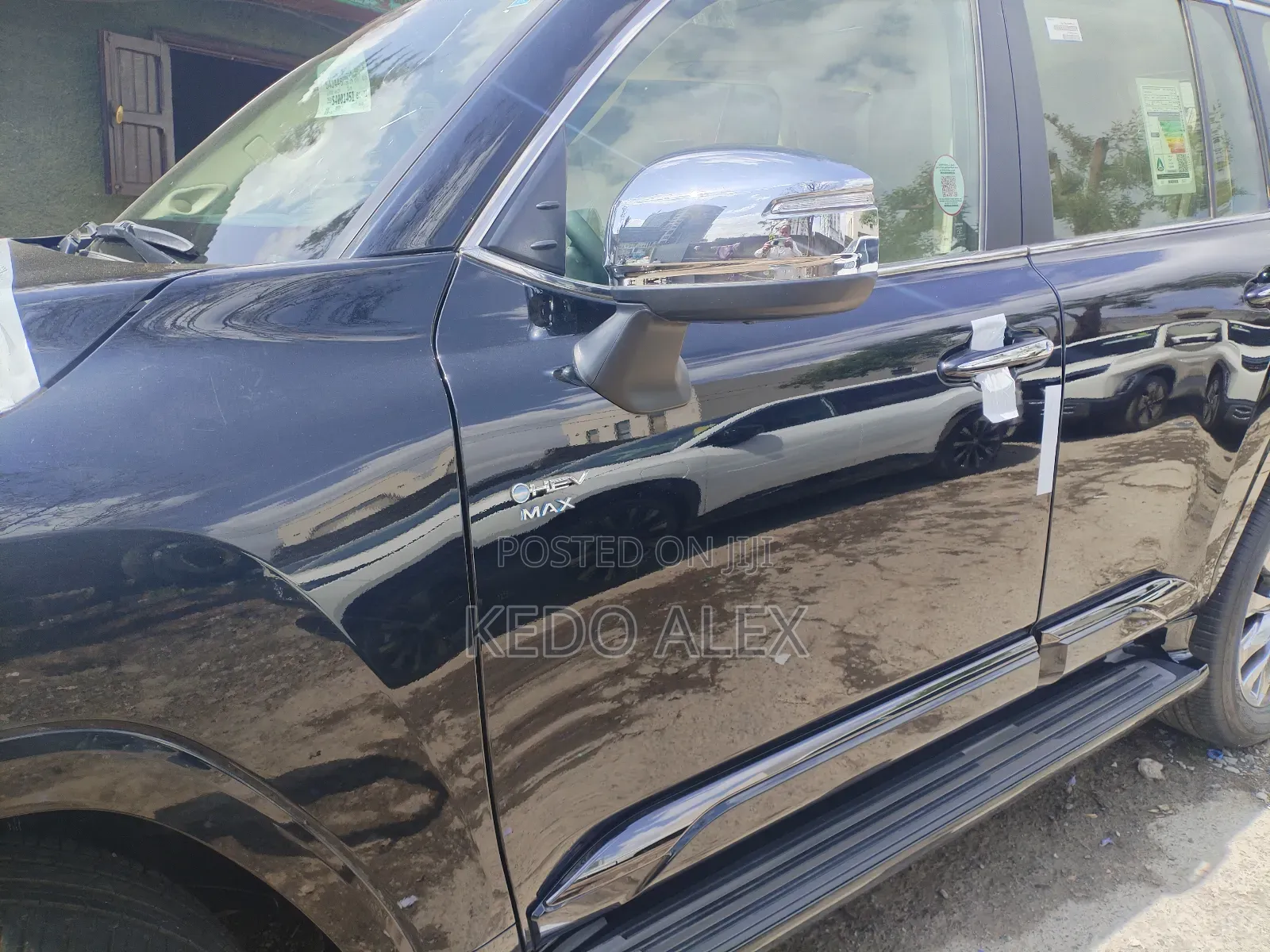 New Toyota Land Cruiser LC300 2025 White