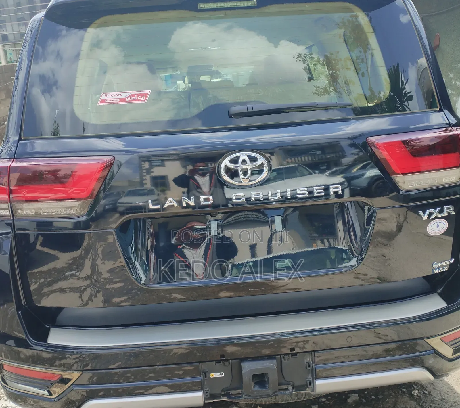 New Toyota Land Cruiser LC300 2025 White