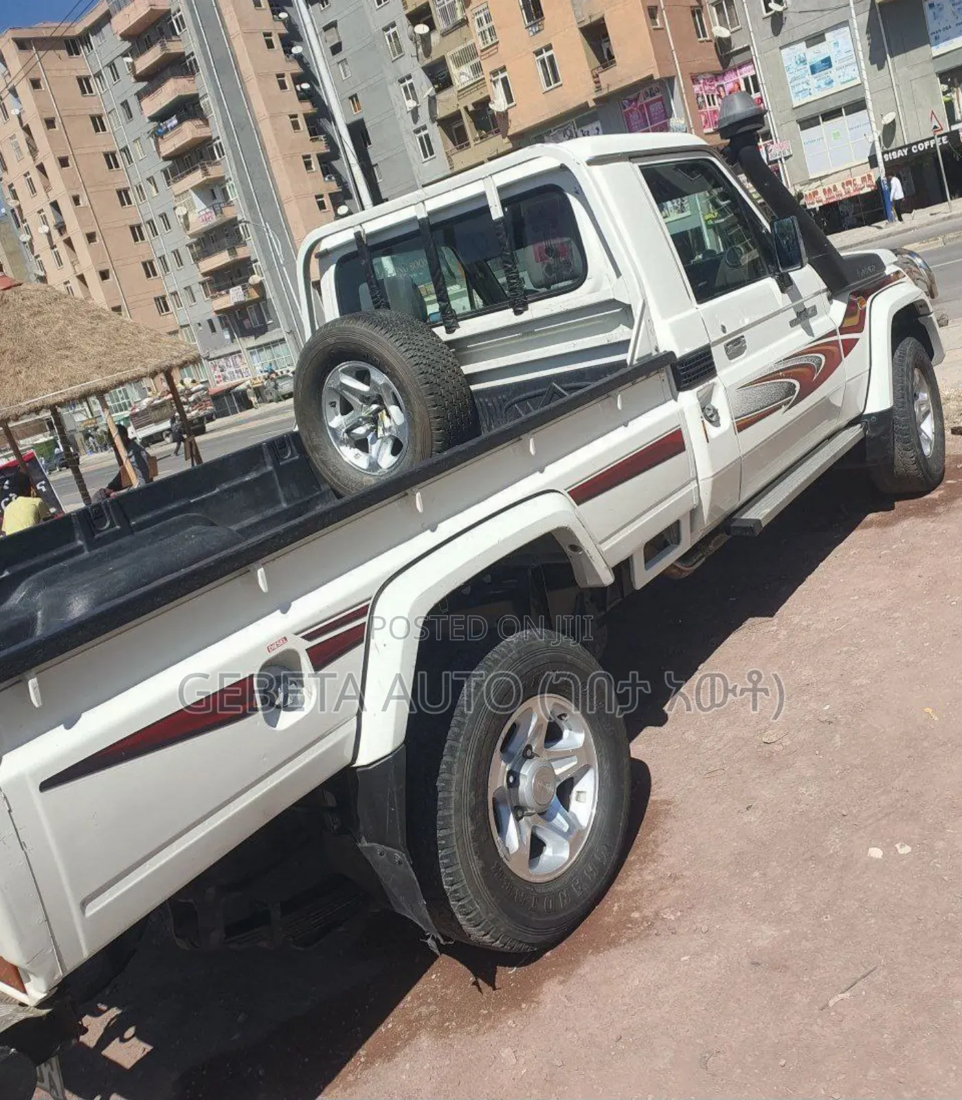 Toyota Land Cruiser 2012 White