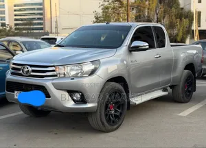 Toyota Hilux 2017 Silver