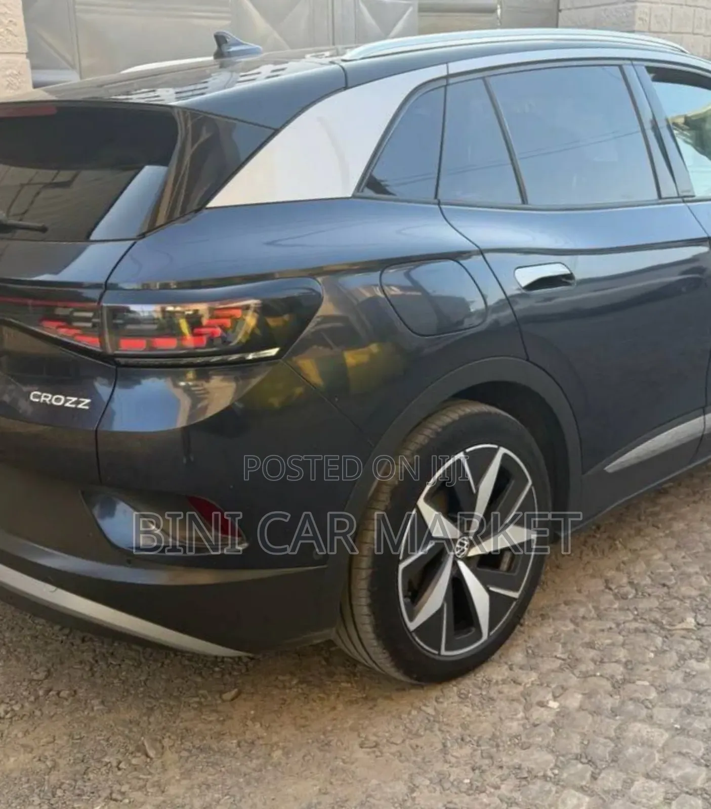 Volkswagen ID.4 2023 Gray