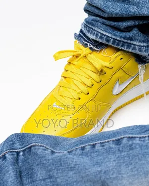 Nike Air Force 1low Jewel Yellow Fashion Sneaker