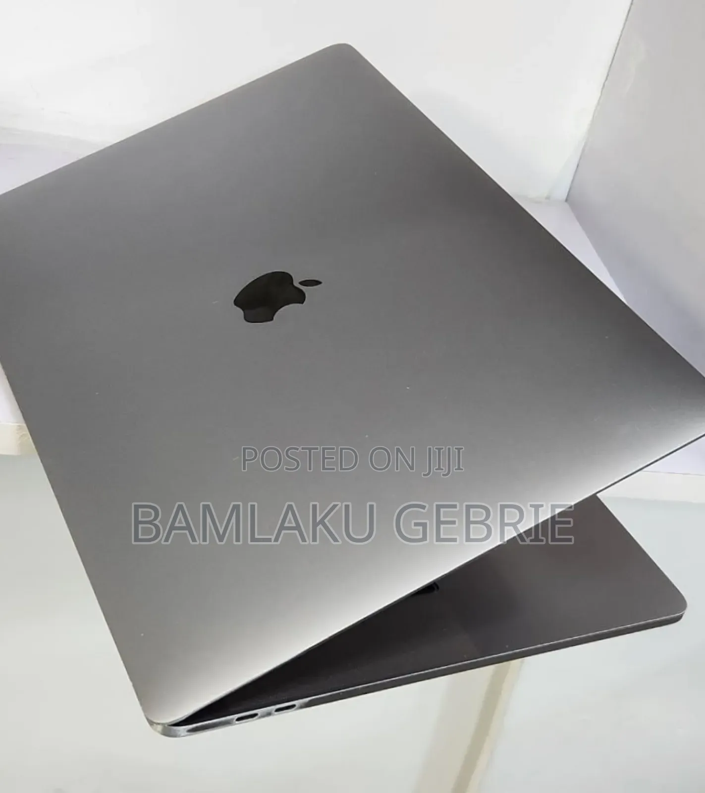 New Laptop Apple MacBook Pro 2019 32GB Intel Core I9 SSD 1T