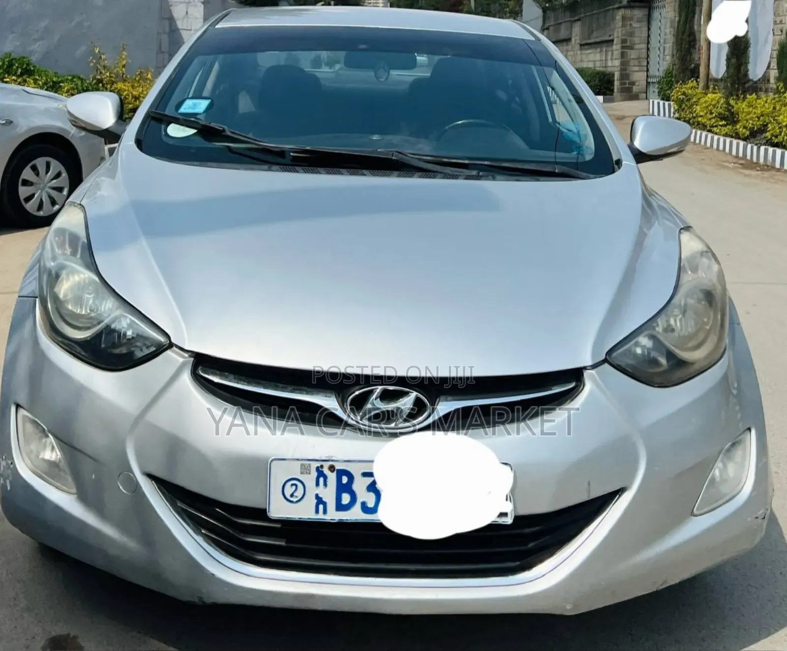 Hyundai Elantra 2013 Silver