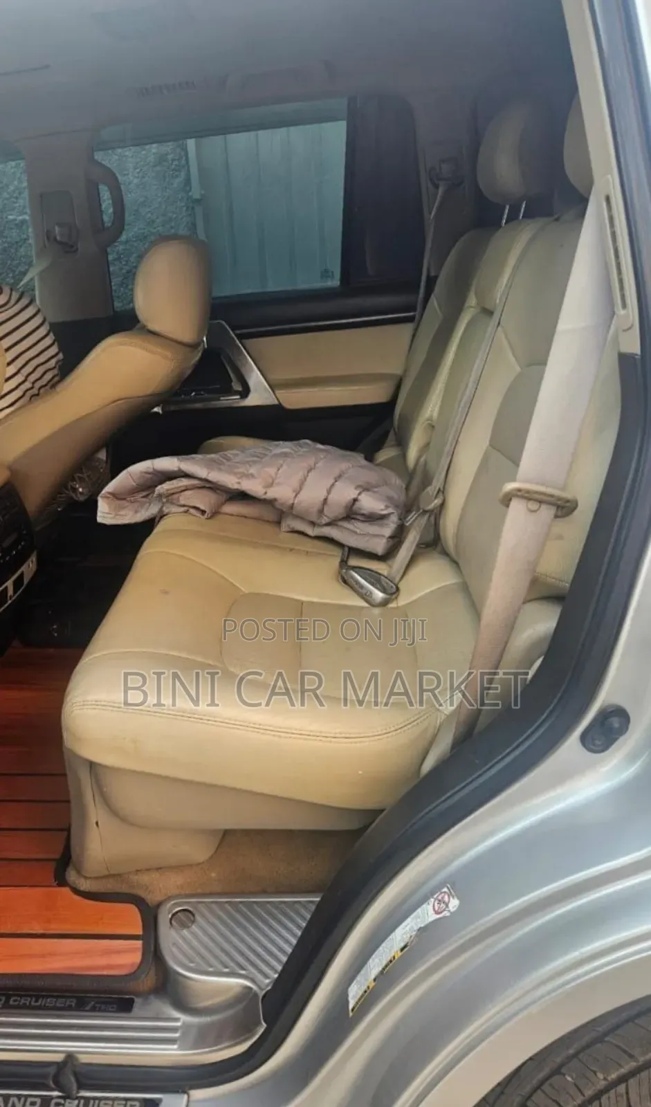 Toyota Land Cruiser 2012 Silver