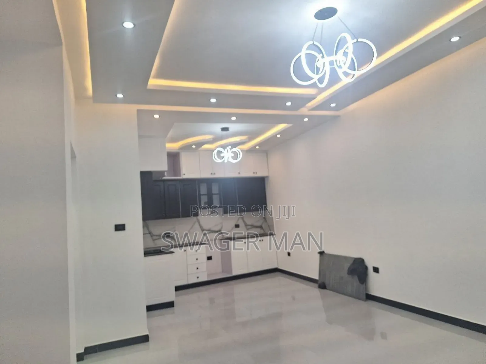 Furnished 5bdrm Villa in Tafo Ccd Area, Yeka for sale