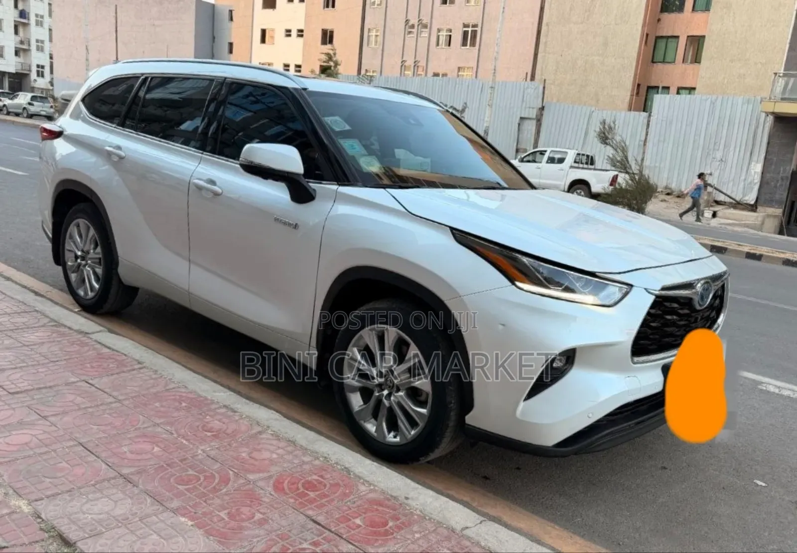 Toyota Highlander Hybrid Limited 2023 White