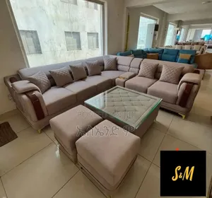 Armless Sofa With Table Design