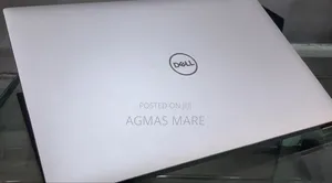 New Laptop Dell Precision 15 3520 16GB Intel Core I9 SSD 512GB