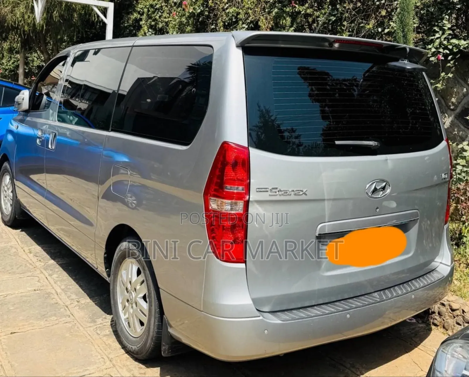 Hyundai Starex 2022 Silver