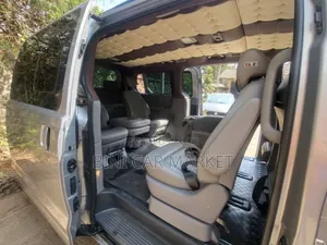 Hyundai Starex 2022 Silver