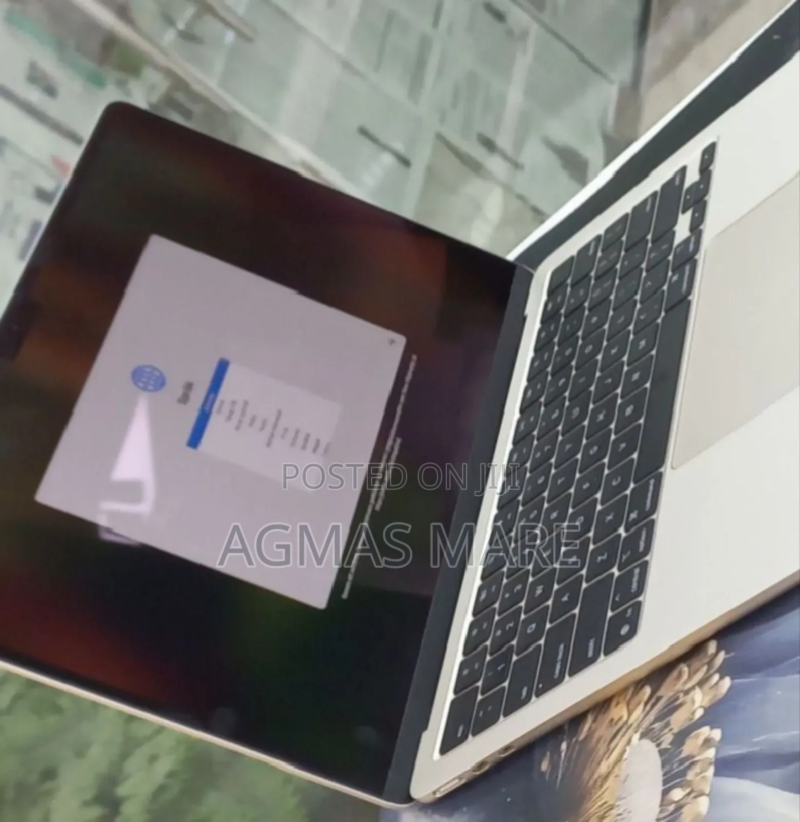 New Laptop Apple MacBook Air 2025 M4 15-Inch 16GB Apple M4 SSD 256GB