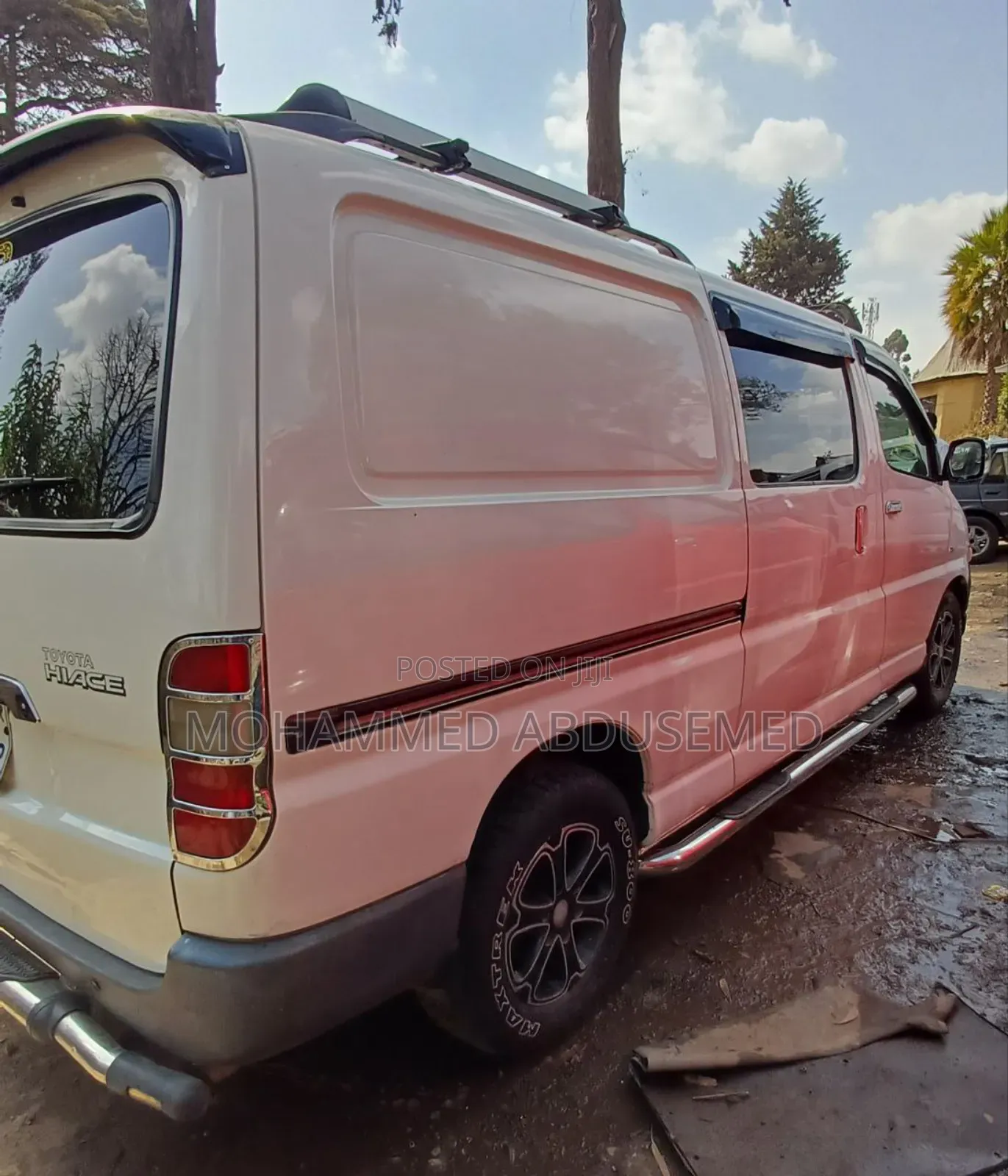 Toyota HiAce 2006 White