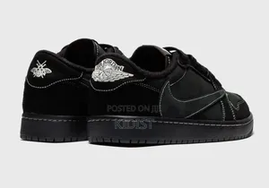 Nike #Air_jordan 1 Travis Scott, Retro Low Og Sp Ps 'Black Phantom'