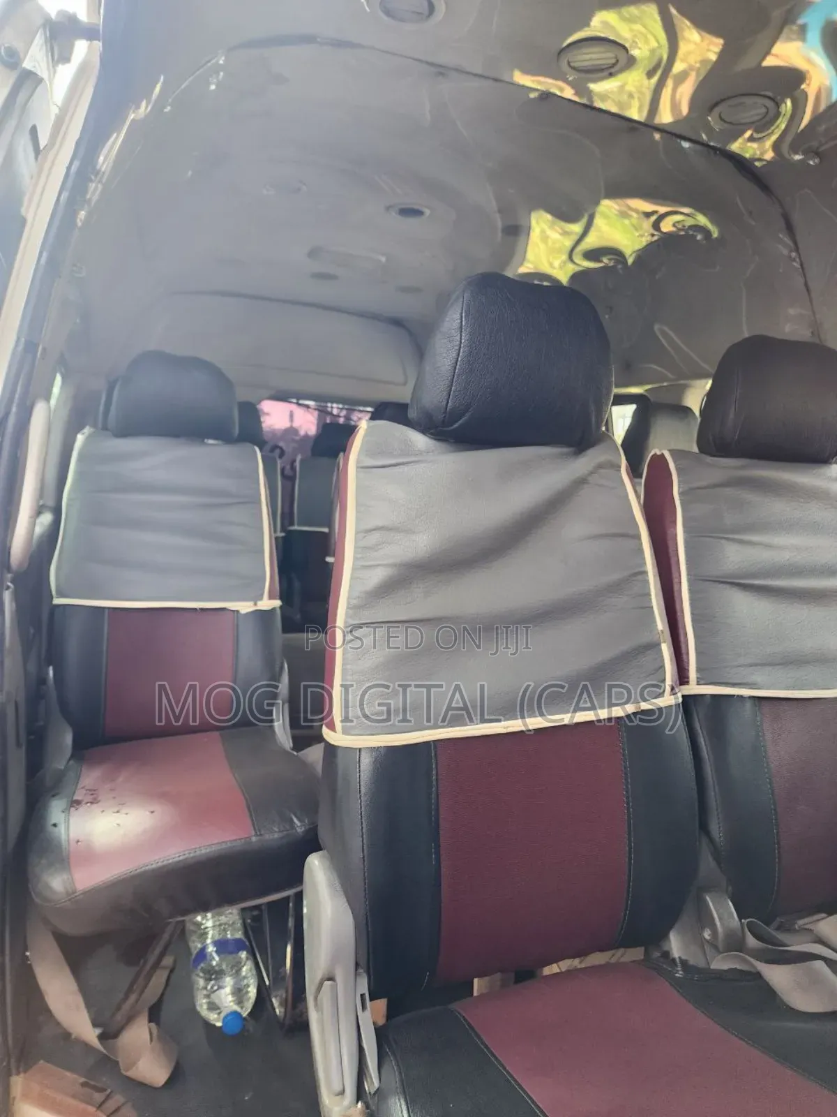 Toyota HiAce 2006 White