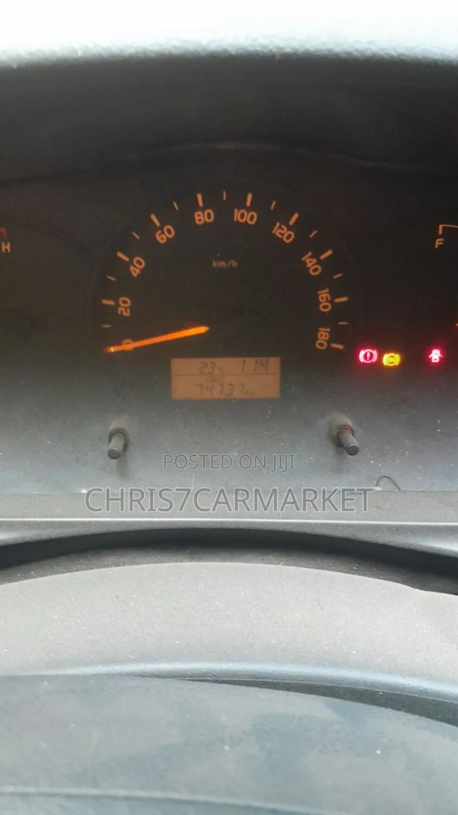 Toyota HiAce 2018 White