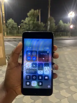 Apple iPhone 7 Plus 128 GB Black