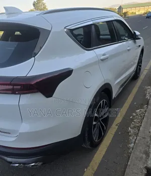 Jetour X70 Plus 2022 White