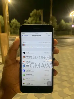 Apple iPhone 7 Plus 128 GB Black