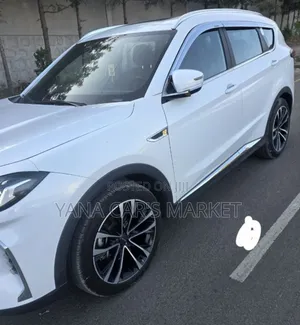 Jetour X70 Plus 2022 White