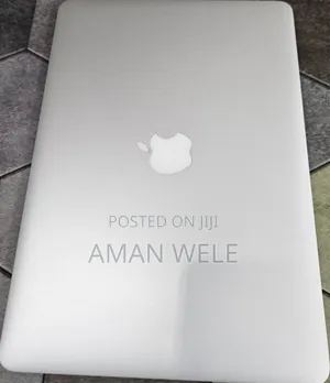 New Laptop Apple MacBook Air 2017 8GB Intel Core I5 SSD 256GB