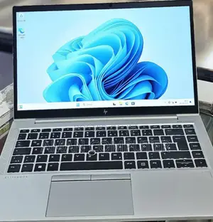 New Laptop HP EliteBook 840 G8 16GB Intel Core I5 SSD 512GB