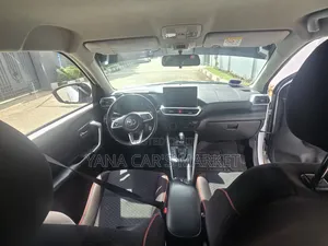 Toyota Raize 2022 White