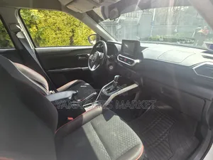 Toyota Raize 2022 White