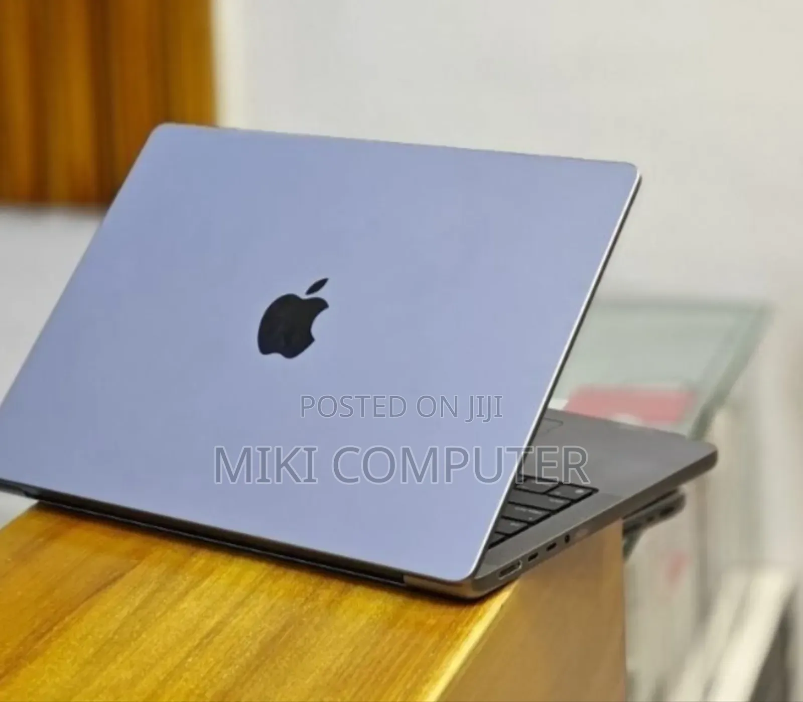 New Laptop Apple MacBook Pro M1 32GB Intel SSD 512GB