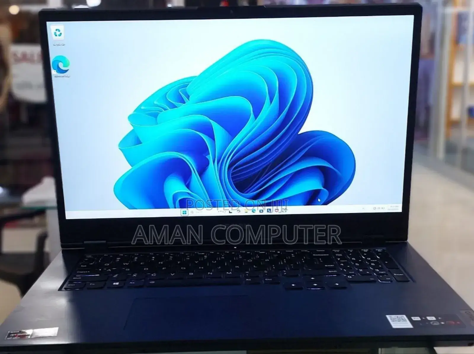 New Laptop Lenovo Legion 5 16GB AMD Ryzen 7 SSD 1T