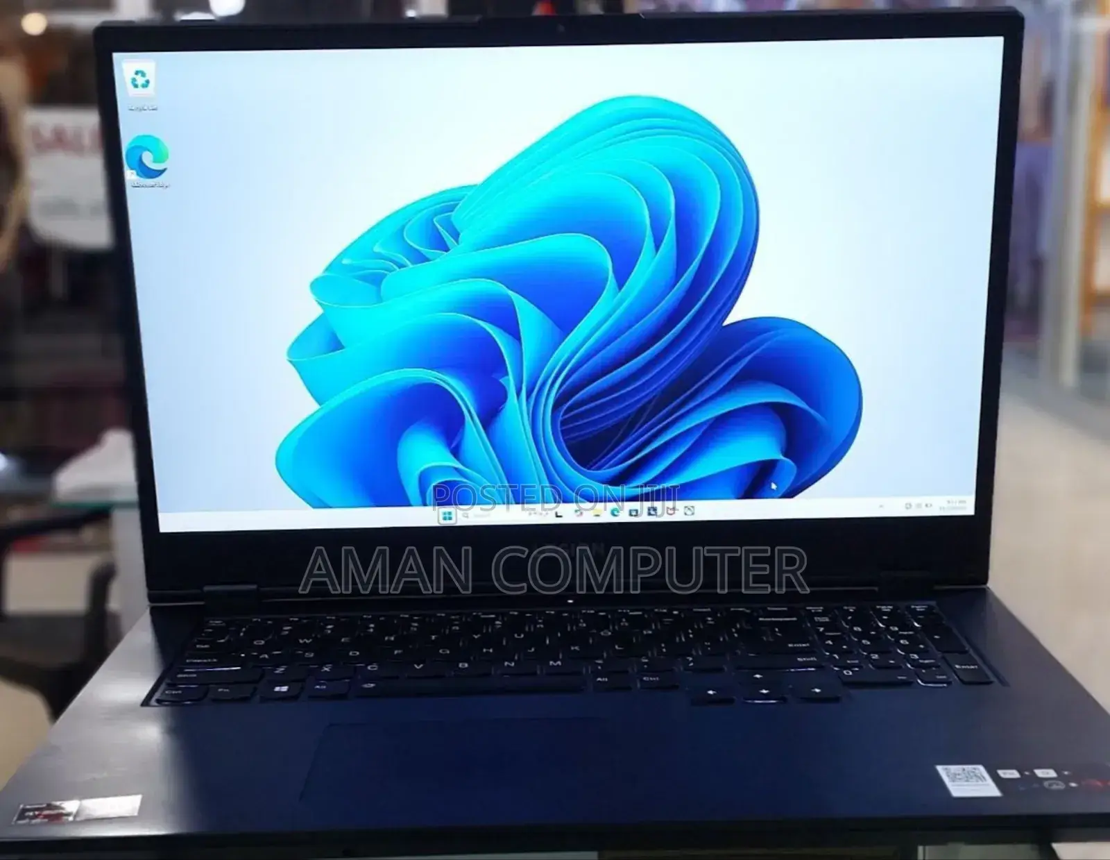 New Laptop Lenovo Legion 5 16GB AMD Ryzen 7 SSD 1T