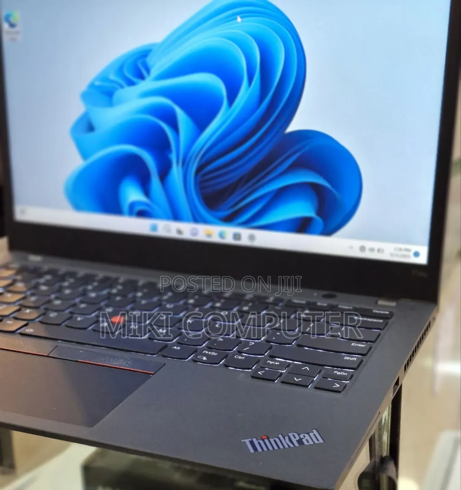 New Laptop Lenovo ThinkPad T14s G4 16GB Intel Core I7 SSD 512GB